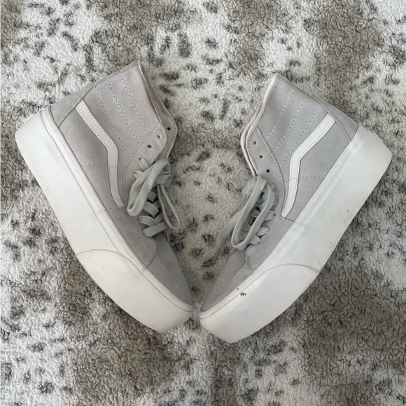 Vans Shoes - High top Chuck vans